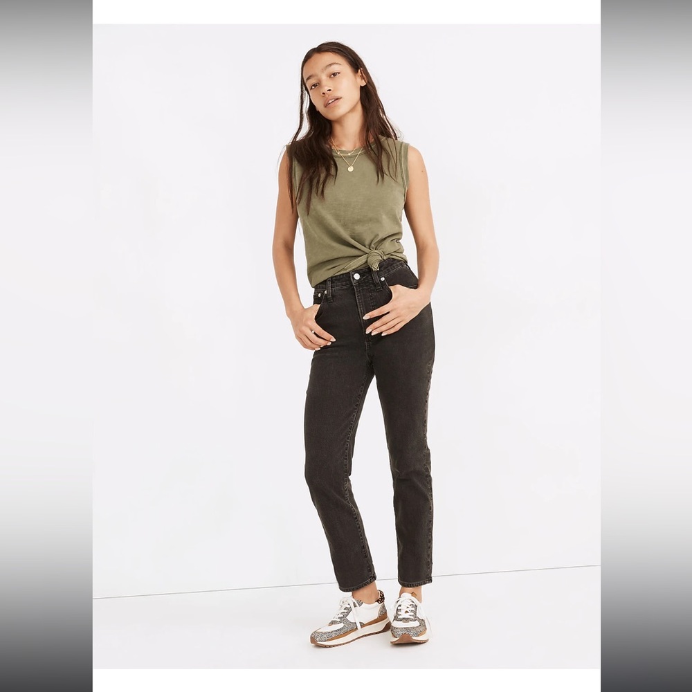 Madewell Jeans. Curvy Perfect Vintage Jean Black. Size 30